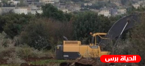 الاحتلال يجرف دونمات زراعية في نعلين